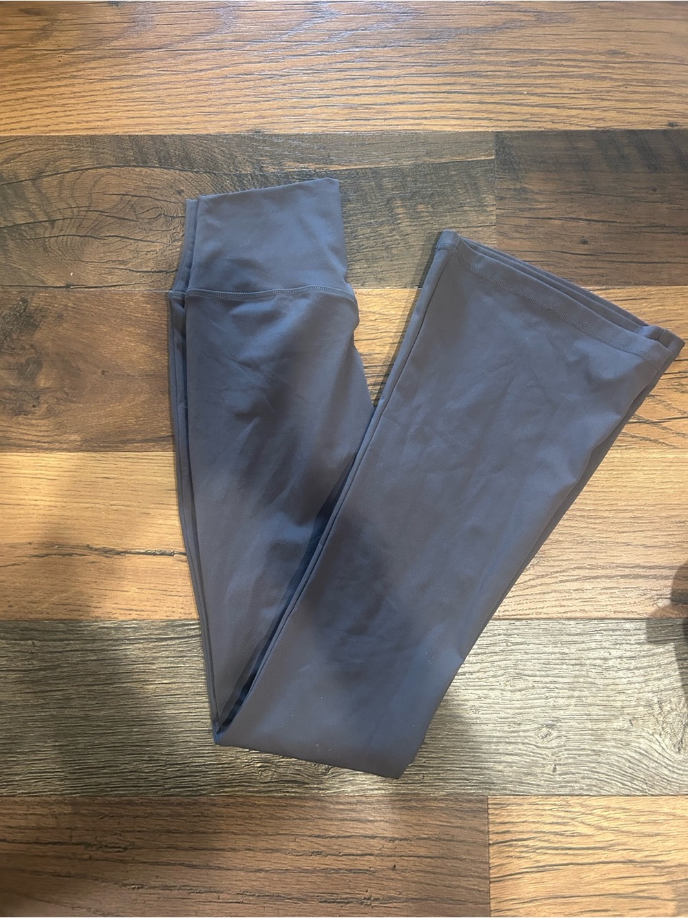 Free spirit outlet flared leggings